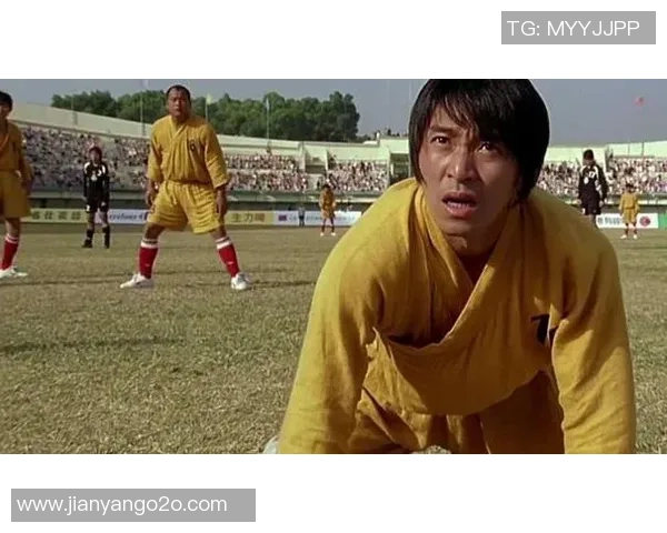 少林足球的传奇与幽默结合，带你领略武术与足球的完美碰撞与精彩瞬间